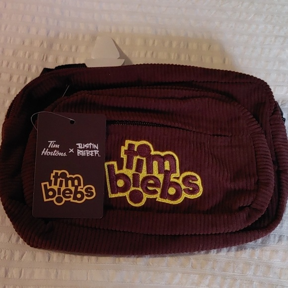 Justin Bieber Handbags - 🍁NWT TIM BIEBS CORDUROY BELT BAG /FANNY PACK